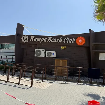 Peaceful Caravan Escape