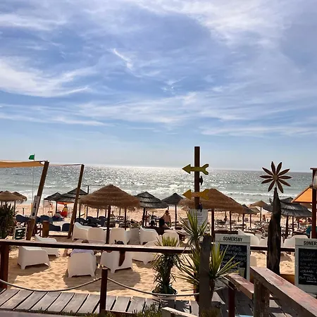 Peaceful Caravan Escape Camping Costa de Caparica