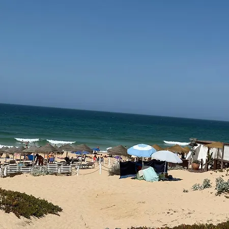 Peaceful Caravan Escape Кемпинг Кошта-да-Капарика